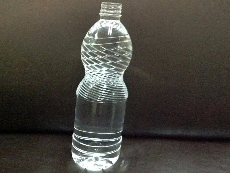 知名企业矿泉水瓶子模型