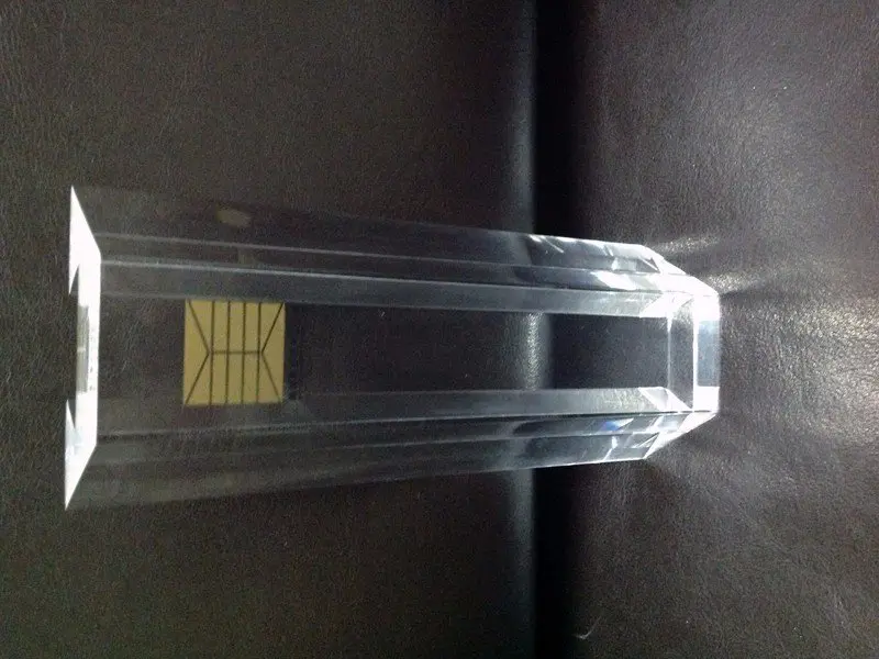 数控加工透明水晶颁奖礼品手板